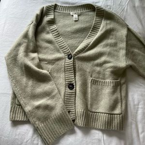 H&M sweater!